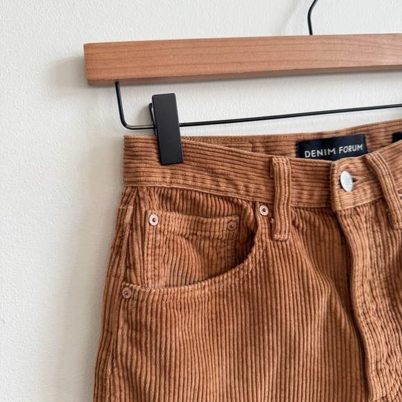 DENIM FORUM • The '90s Joni High Rise Loose 30L in Gold Rush Brown - Picture 4 of 12